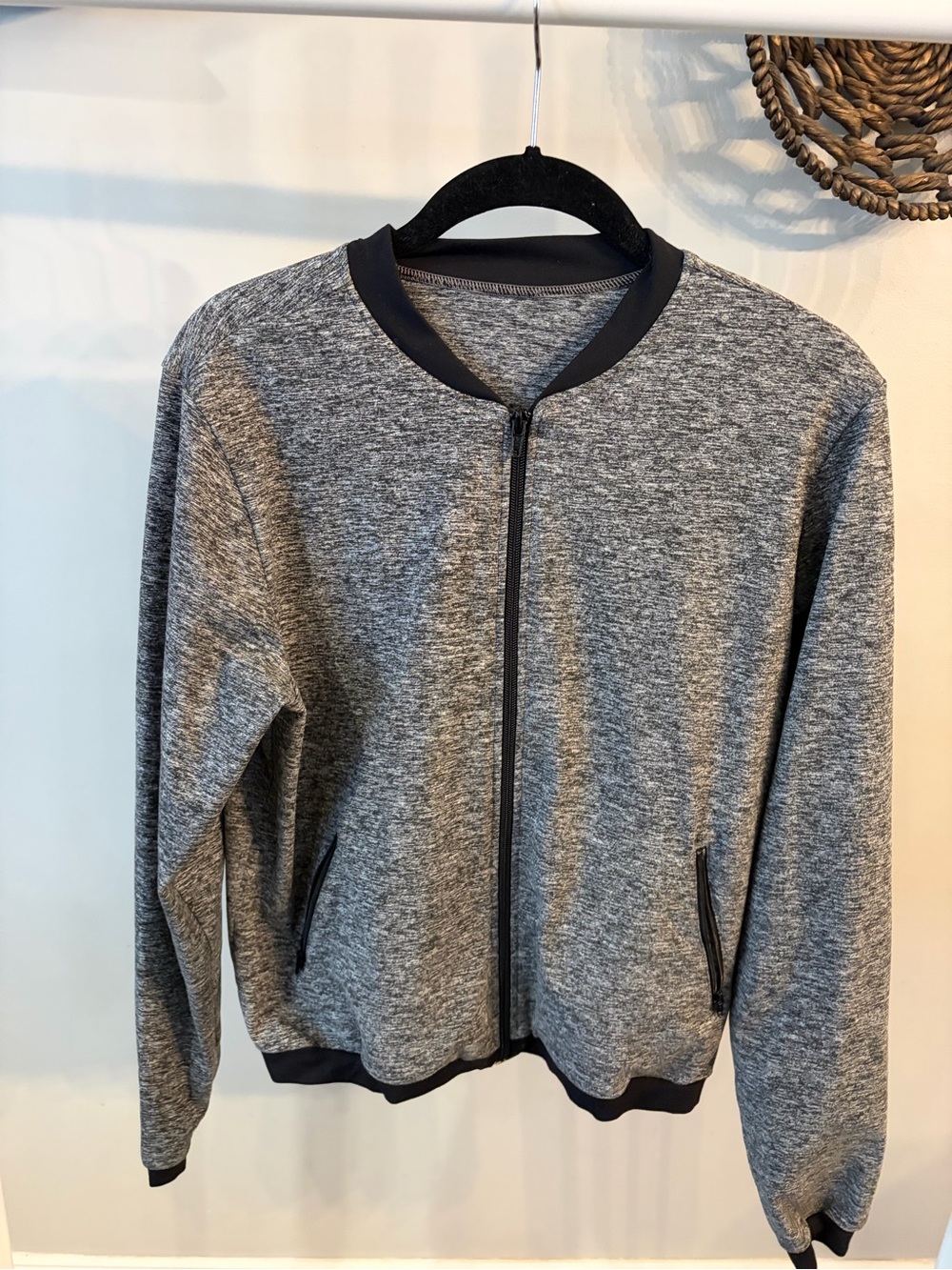 Strut This Women's Heather Gray Zip-Front Bomber Hoodie- one size